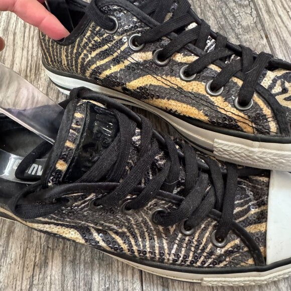 CONVERSE ALL Star Limited Edition Sequin Chucks Zebra Print Womens 7.5 Sneakers - Picture 2 of 11